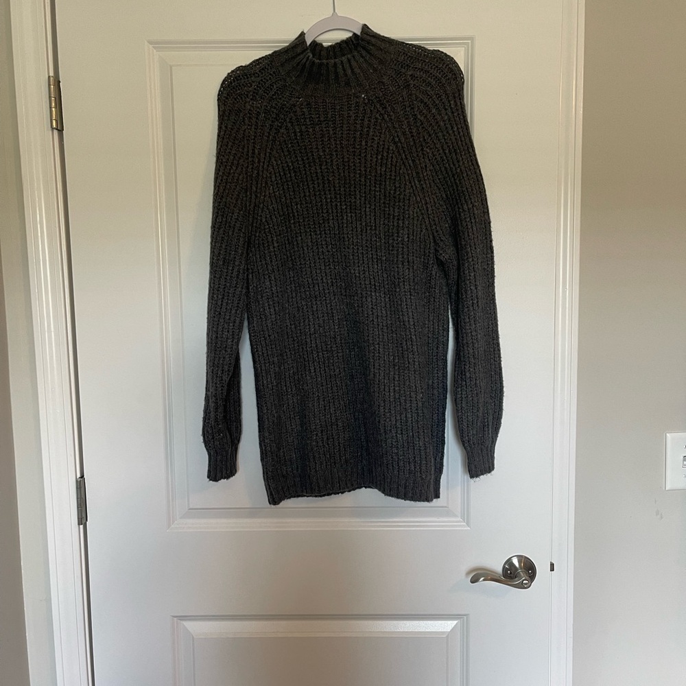 Universal Thread Black Long Sleeve Dress